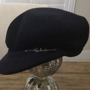 Burberry London Women's Black Wool Newsboy Cap Satin Black Lining Size M